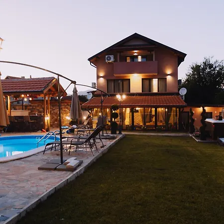 илиеви Villa