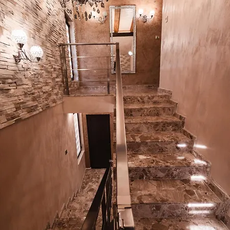Villa илиеви *